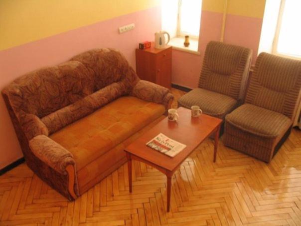 Yaroslav Hostel เคียฟ ภายนอก รูปภาพ